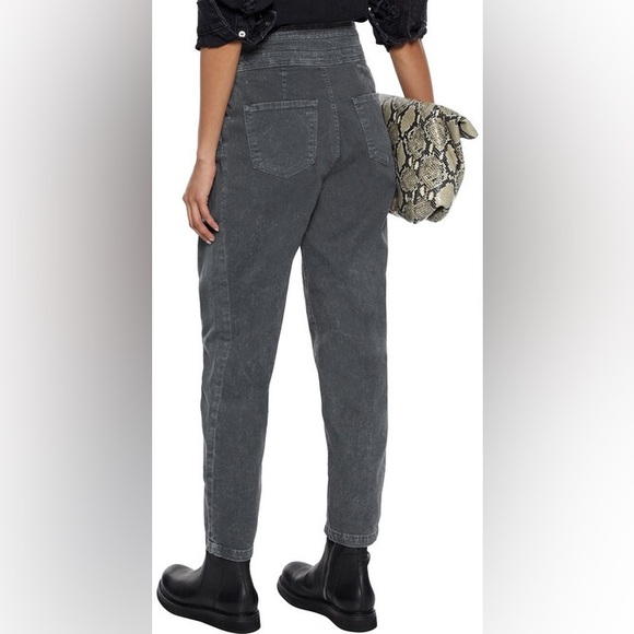 J Brand Carey pleated high-rise tapered jeans. Size 26 - Picture 4 of 12